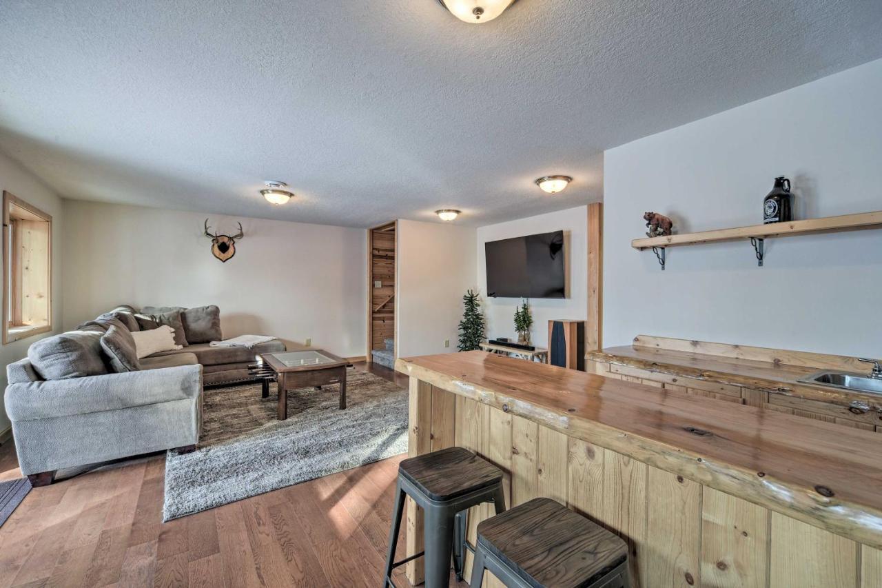 Scenic Hayward Lake View Retreat With Fire Pit Exterior photo
